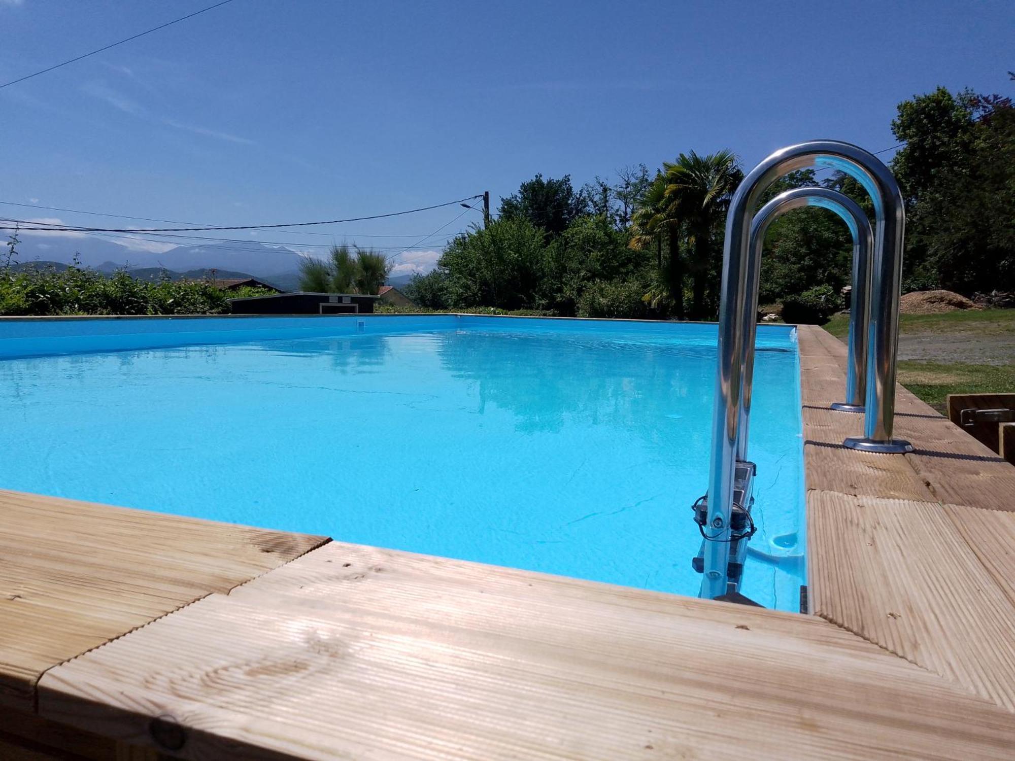 Pyrenees Vue Gite - Vues Fantastique, Parking Gratuit Sur Place & Piscine Saint Gaudens Exterior photo